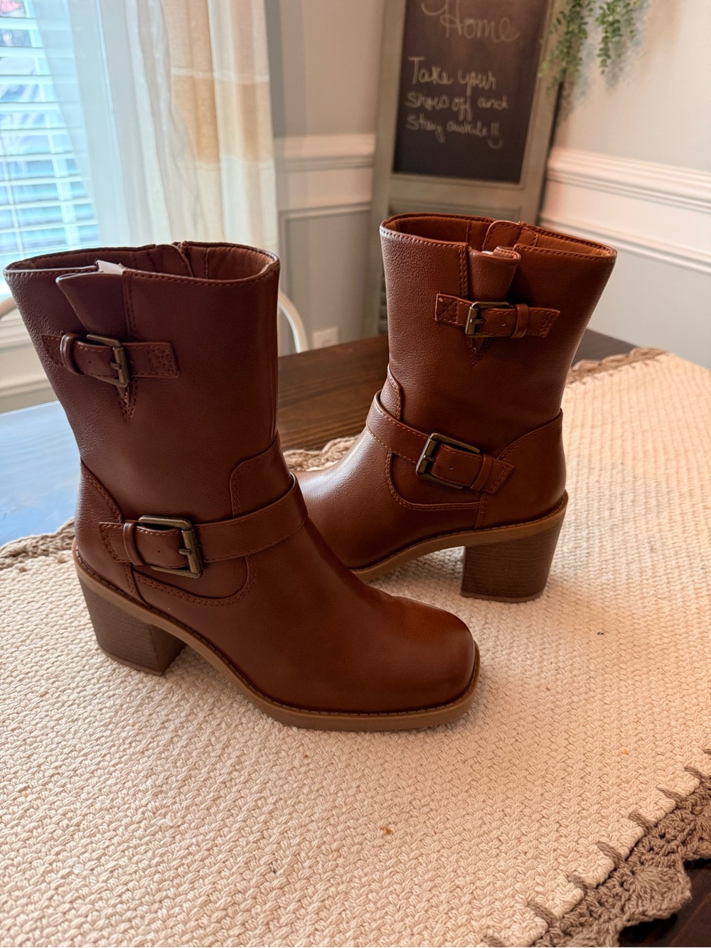 Baretraps Mayla Women’s Boots Sz 7